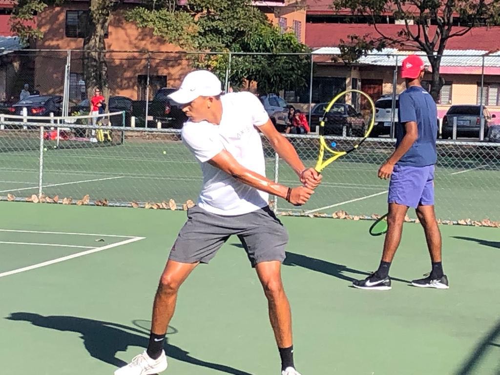 Phillips Falls in Doubles Final in Canada (Tennis)